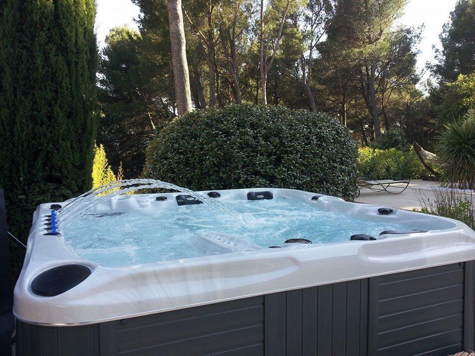 Les Mazets Du Luberon Bed and Breakfast Puget Εξωτερικό φωτογραφία