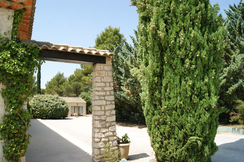 Les Mazets Du Luberon Bed and Breakfast Puget Εξωτερικό φωτογραφία