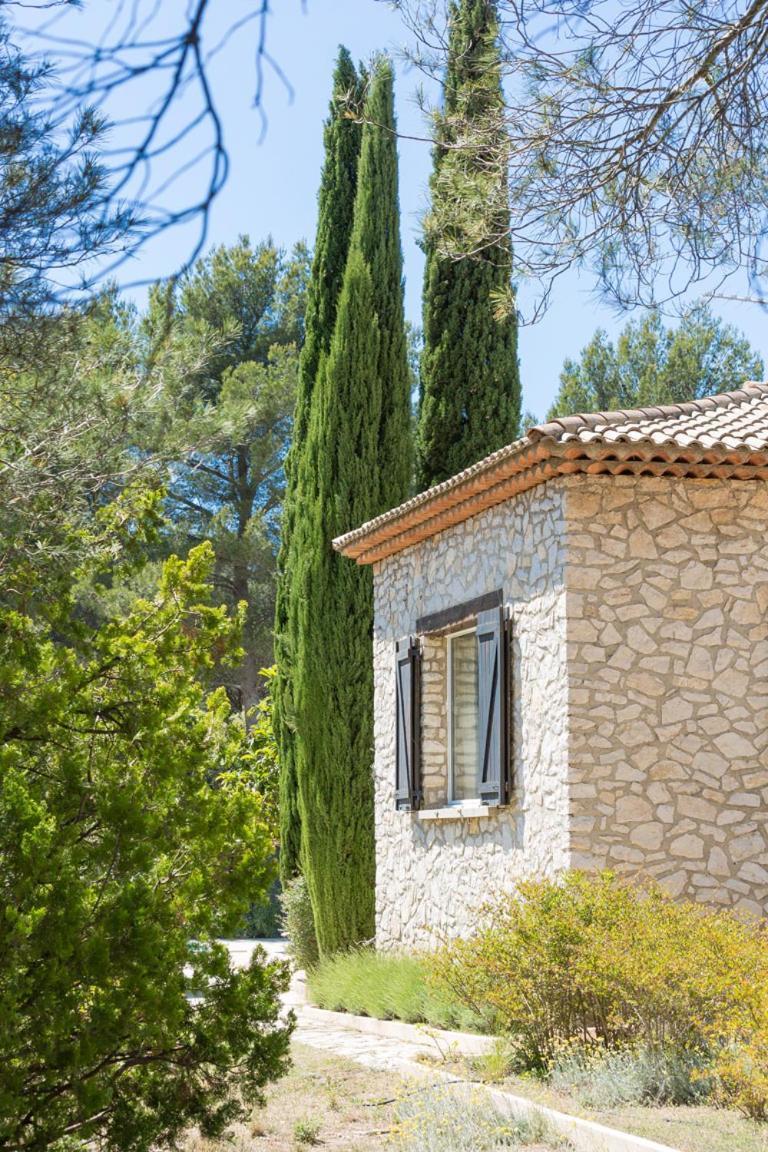 Les Mazets Du Luberon Bed and Breakfast Puget Εξωτερικό φωτογραφία